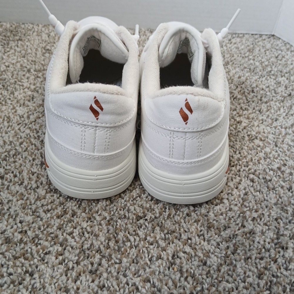 Skechers Women's White Sneakers Size 9 - Picture 4 of 13
